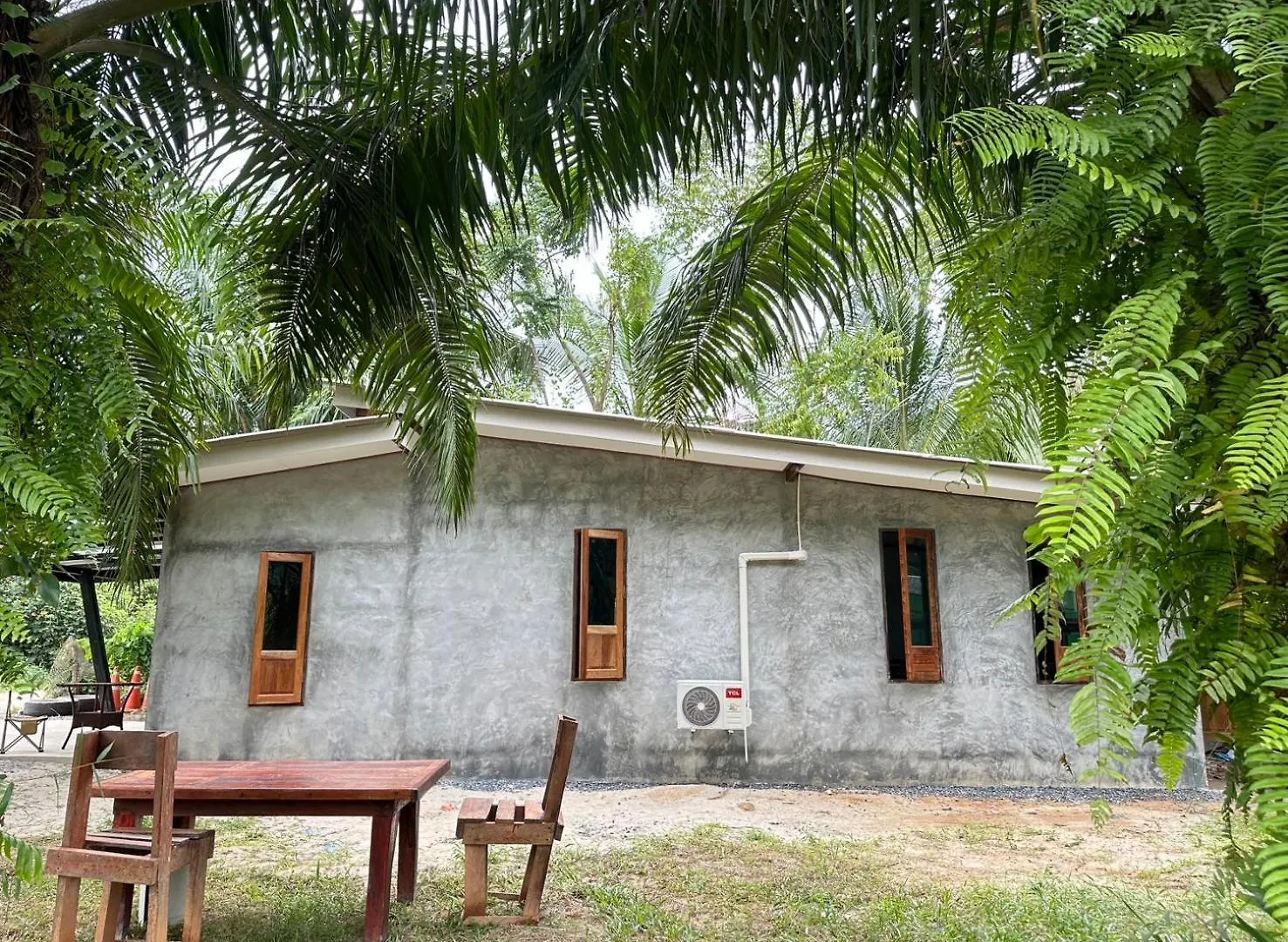 Baan Kong Kang At Lanta Old Town Ko Lanta Thailand