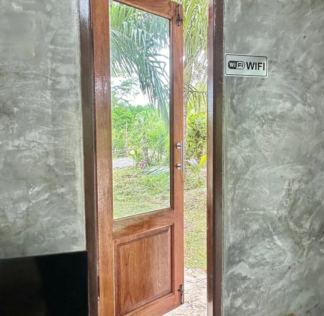 Baan Kong Kang At Lanta Old Town Ko Lanta